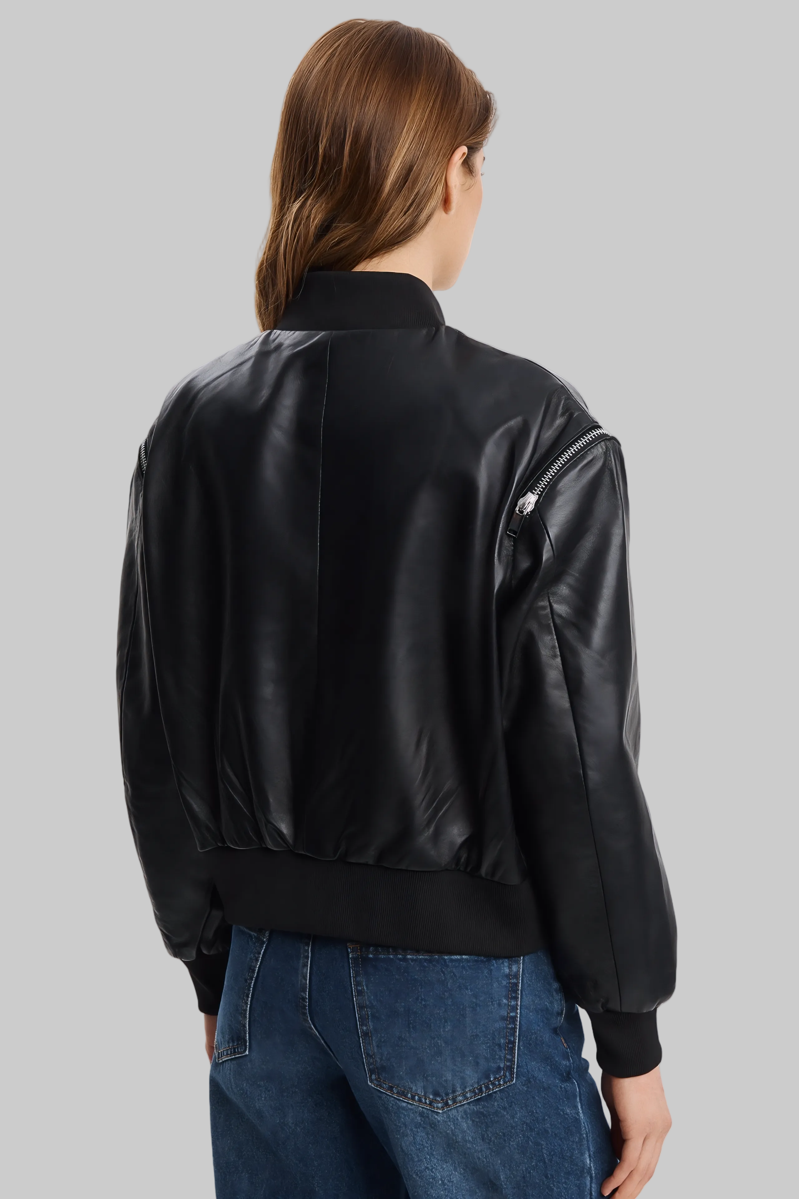 LEATHER BOMBER